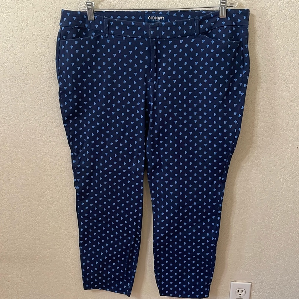Old Navy Pixie Pants Sz 18